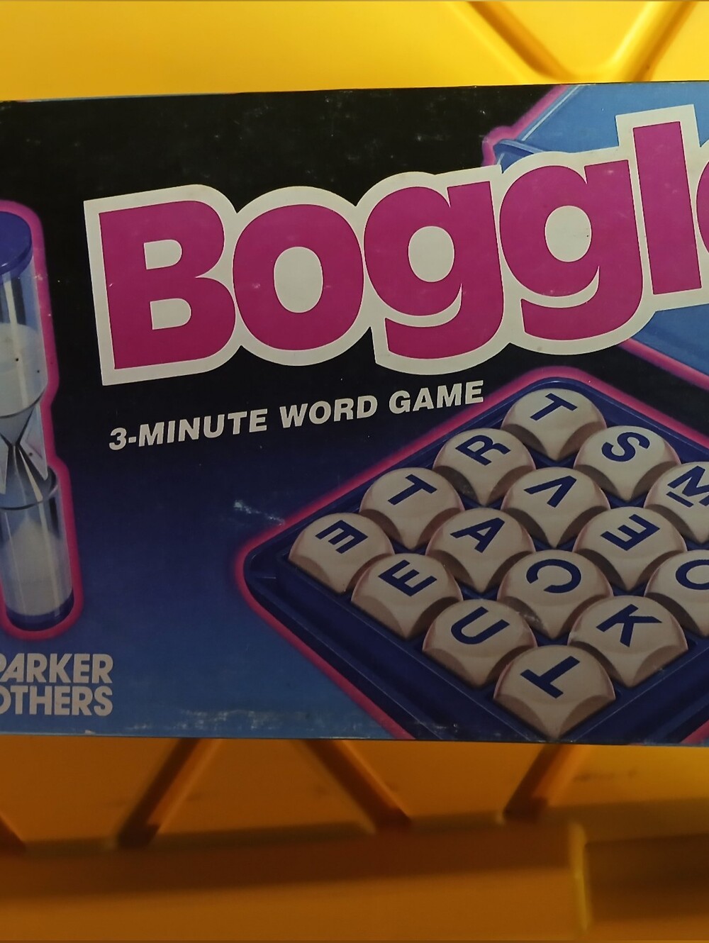 Boggle Word Game - Blue and Pink